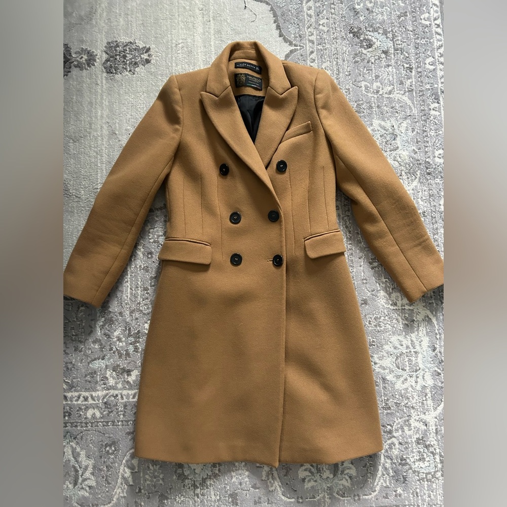 Zara Womens coat. Size M. Very good condition.